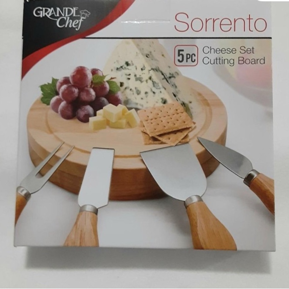 Grande Chef Sorrento Cheese Set with Cutting Board